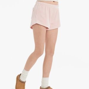 UGG Valerius Velvet shorts